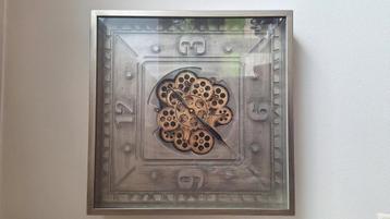 Mooie grote zware wandklok, ZGAN 