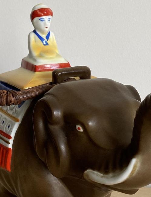 Theepot - Olifant MOSA. Art Deco porselein - Antiek, Antiek en Kunst, Antiek | Porselein, Ophalen of Verzenden