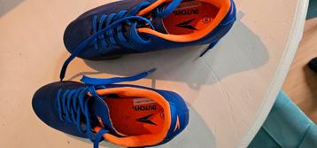 Voetbalschoenen Dutchy maat 36  beschikbaar voor biedingen
