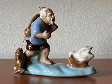 Chinees Penjing figuur. beschikbaar voor biedingen