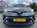 Toyota C-HR 1.8 Hybrid Executive Aut, Acc, Sto € 16.950,00, 4 cilinders, Leder en Stof, Hybride Elektrisch/Benzine, SUV of Terreinwagen