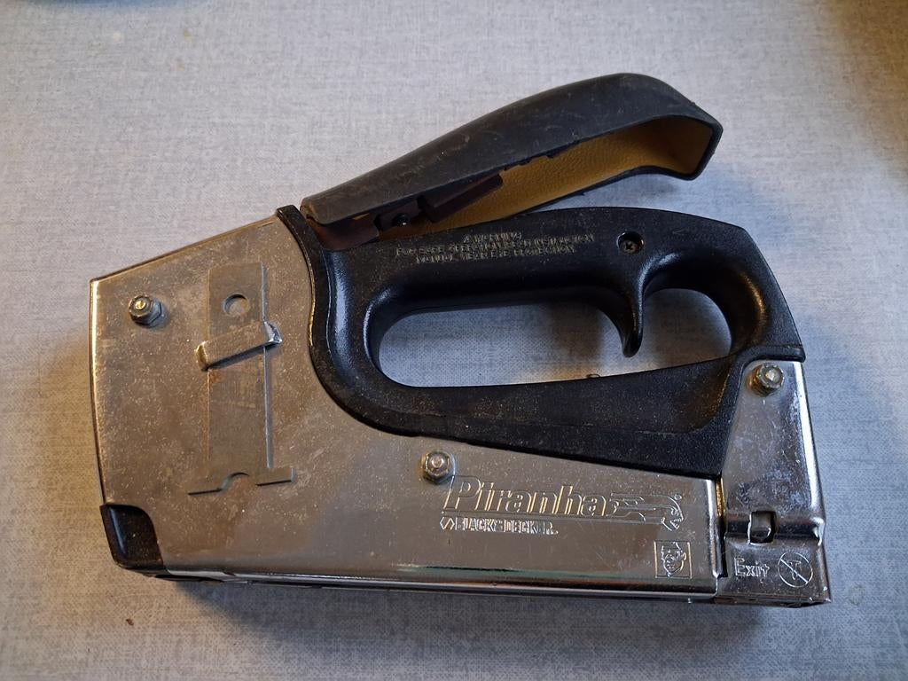 Black & Decker Piranha handTacker, Ophalen of Verzenden, Gebruikt