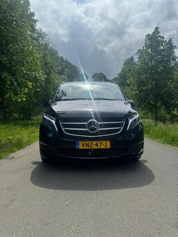 Mercedes-Benz V-klasse V220 2017 Zwart dubbel cabine beschikbaar voor biedingen
