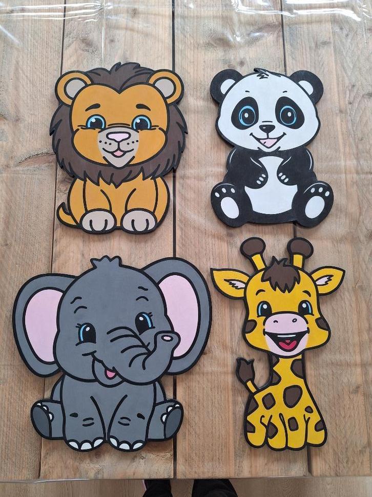 Baby dieren wandborden set: Leeuw, giraf, panda, olifant €15, Kinderen en Baby's, Kinderkamer | Inrichting en Decoratie, Nieuw