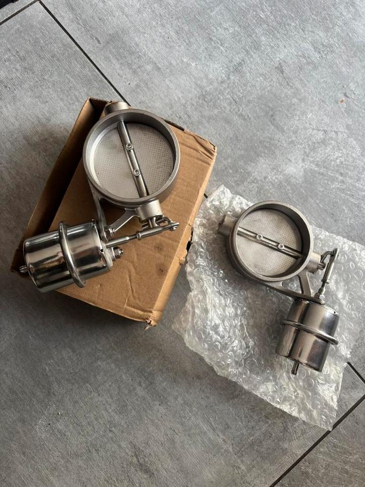 Vacuum uitlaatklep 76mm (3”) – 2 stuks, Auto-onderdelen, Uitlaatsystemen, Universele onderdelen, Nieuw, Ophalen of Verzenden
