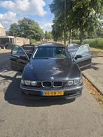BMW 5-Serie 2.5 I 523 AUT 1997 Zwart, Achterwielaandrijving, 74 €/maand, Zwart, 2494 cc