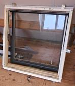 Fakro dakraam 114x118cm met bijbehorende gootstukken., Gebruikt, Minder dan 80 cm, 80 tot 120 cm, Ophalen of Verzenden