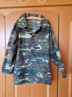 Bloesje in camouflage stof maat 128 van PartyXplosion, Jongen of Meisje, Overhemd of Blouse, Ophalen of Verzenden, Zo goed als nieuw