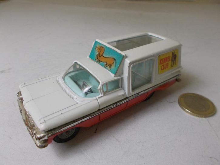 1967 Corgi Toys 486 CHEVROLET IMPALA KENNEL CLUB. I.g.st., Hobby en Vrije tijd, Modelauto's | 1:43, Zo goed als nieuw, Auto, Corgi