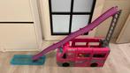 Barbie droom camper met zwembad en mega glijbaan, Ophalen, Zo goed als nieuw, Toebehoren