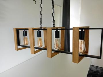 Te koop moderne hanglamp inclusief 2 bijpassende wandlampen. beschikbaar voor biedingen