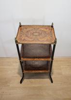 Antieke Franse etagière, Antiek en Kunst, Antiek | Meubels | Tafels, Ophalen of Verzenden