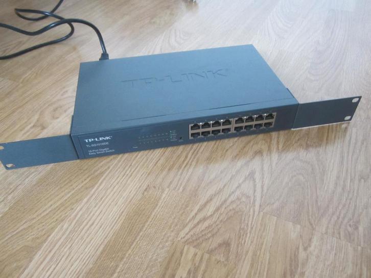 TP-Link TL-SG1016DE Managed Switch 16 * 1Gbe, Computers en Software, Netwerk switches, Gebruikt, Ophalen