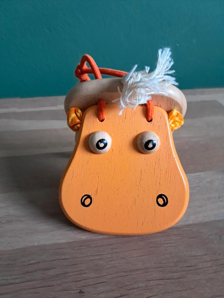 De Groene Merel houten castagnet nijlpaard I'm Toy geel, Kinderen en Baby's, Speelgoed | Houten speelgoed, Zo goed als nieuw, Ophalen of Verzenden