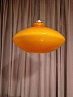 Vintage design opaline UFO lamp, 30 X 30 X 22 cm, Huis en Inrichting, Lampen | Hanglampen, Ophalen of Verzenden, Zo goed als nieuw