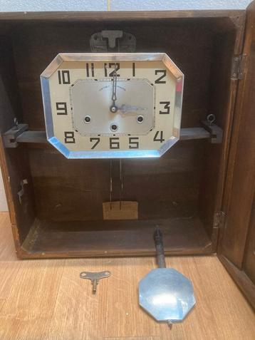 Hangklok Westminster - loopt goed! beschikbaar voor biedingen