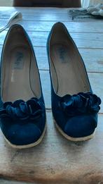Blauwe zomerschoenen in prima staat, Blauw, Overige typen, Ophalen of Verzenden, Zo goed als nieuw