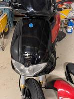 Gilera runner 180cc op moterplaat, Fietsen en Brommers, Scooters | Piaggio, Ophalen of Verzenden, Zo goed als nieuw, Benzine, Overige modellen
