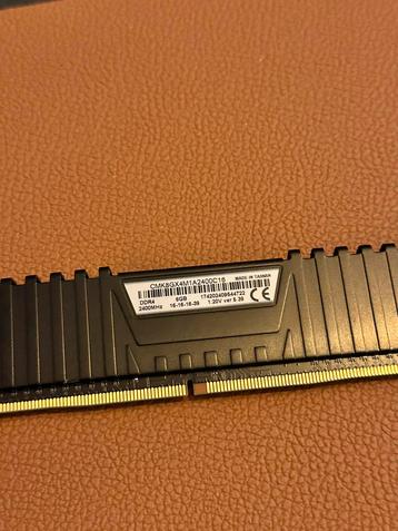 Corsair Vengeance 8GB DDR4 2400MHz Geheugen beschikbaar voor biedingen