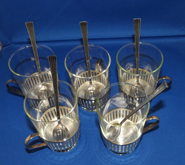 5 prachtige theeglazen van Douwe Egberts op VERZILVERDE voet, Antiek en Kunst, Antiek | Servies compleet, Ophalen