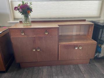 C787 Vintage midcentury dressoir Art Deco Pure kwaliteit beschikbaar voor biedingen