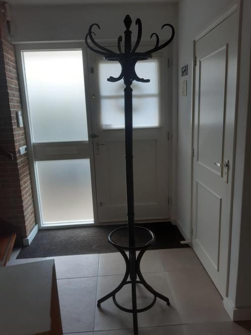Donkerbruine houten staande kapstok, Huis en Inrichting, Woonaccessoires | Kapstokken, Gebruikt, Staande kapstok, 150 tot 200 cm