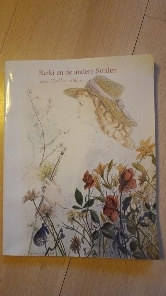 Reiki en andere stralen - Kathleen Milner, Gelezen, Achtergrond en Informatie, Spiritualiteit algemeen, Ophalen of Verzenden