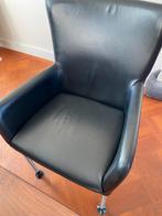 Gratis: 6 zwart leren eetkamerstoelen van Goossens, Ophalen, Zo goed als nieuw