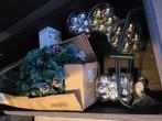 Assorti kerstversiering. Kertsbom, bollen,en led verlichting, Ophalen, Gebruikt
