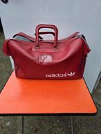 Vintage Rode Sporttas Adidas - Jaren '60/'70, Kleding | Heren, Ophalen of Verzenden, Rood, Voetbal