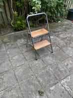 Inklapbaar trap van hout, Doe-het-zelf en Verbouw, Ladders en Trappen, Ophalen of Verzenden, Zo goed als nieuw, Minder dan 2 meter