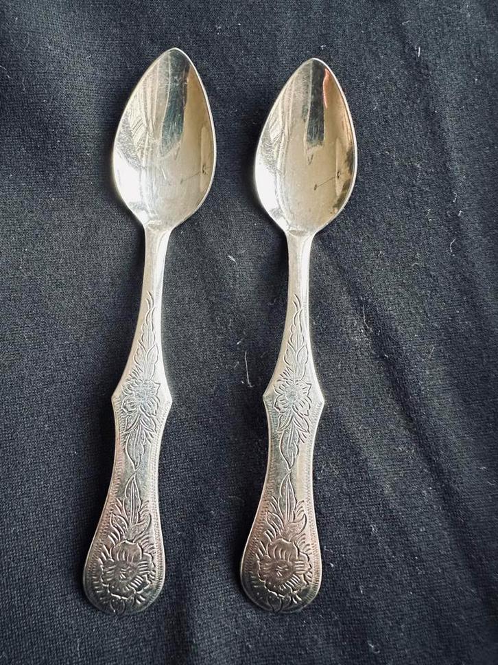 Twee Biedermeier verzilverde lepeltjes van Keltum, Antiek en Kunst, Antiek | Bestek, Ophalen of Verzenden