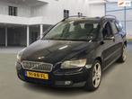 Volvo V50 2.4 Momentum PSENSOR CRUISE TREKHAAK, Auto's, 700 kg, Zwart, Origineel Nederlands, Grijs