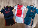 Ajax pakjes maat M junior, Sport en Fitness, Voetbal, Ophalen of Verzenden, Zo goed als nieuw