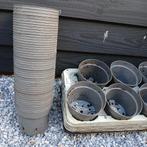 50 Kweekpotten + gratis trays/onderzetters - Ø16.5cm, H13cm, Tuin en Terras, Ophalen, Kunststof, Rond, Zo goed als nieuw