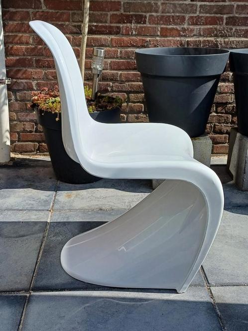 Vitra Panton Stoelen, Huis en Inrichting, Stoelen, Zo goed als nieuw, Kunststof, Wit, Ophalen