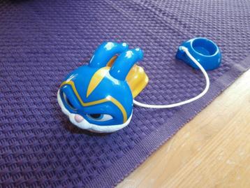 Poppetje blauw mc donald met wieltjes speeltje speelgoed  beschikbaar voor biedingen