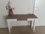 Mooie sidetable wit met zandkleur, Ophalen, 100 tot 150 cm, Zo goed als nieuw, 25 tot 50 cm