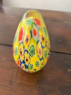 Gekleurd glazen ei, Ophalen of Verzenden, Zo goed als nieuw