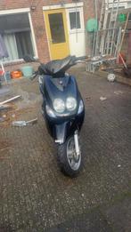 Yamaha neos 50 cc 4 takt, Fietsen en Brommers, Ophalen, Zo goed als nieuw, Benzine, Neo's