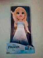 Disney Frozen 2 Elsa-pop 38 cm, Verzamelen, Disney, Ophalen of Verzenden, Overige figuren, Nieuw, Beeldje of Figuurtje