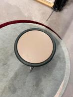 Leolux Tamtam Bijzettafel Leer Design Tafel Taupe Tam Tam, Overige materialen, Leolux, Ophalen of Verzenden, Zo goed als nieuw