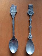 Twee theelepels Vianden kasteel en wapen verzilverd lepels, Ophalen of Verzenden