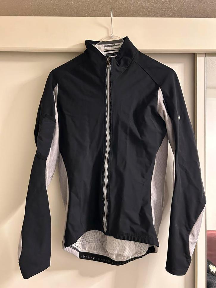 Assos Winterjas Zwart/Grijs Maat L Heren, Fietsen en Brommers, Fietsaccessoires | Fietskleding, Zo goed als nieuw, Heren, Bovenkleding