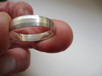 Zilveren ANJER band ring 19 mm. zwaardje + 925 zilver keur beschikbaar voor biedingen