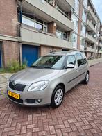 Ik laat de APK maken en bezorgen., Auto's, Voorwielaandrijving, 450 kg, 4 cilinders, Roomster