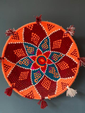 Marokkaanse Mand Wanddecoratie Oranje beschikbaar voor biedingen