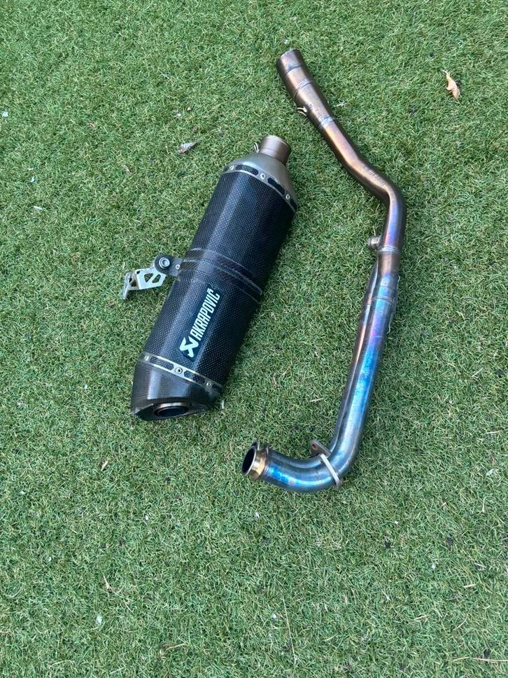 Akrapvoic uitlaat carbon t max 530, Motoren, Onderdelen | Yamaha, Gebruikt, Ophalen of Verzenden