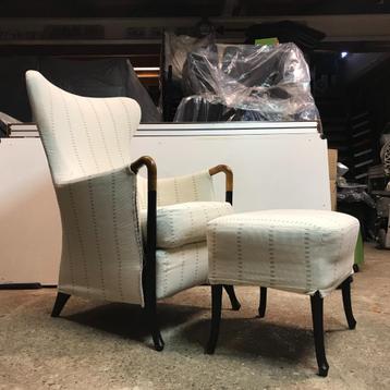 IZGS Giorgetti Progetti Wing Chair fauteuil stoel voetenbank beschikbaar voor biedingen
