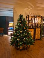Kerstboom 210cm met vaste verlichting, Ophalen of Verzenden, Volle zon, 200 cm of meer